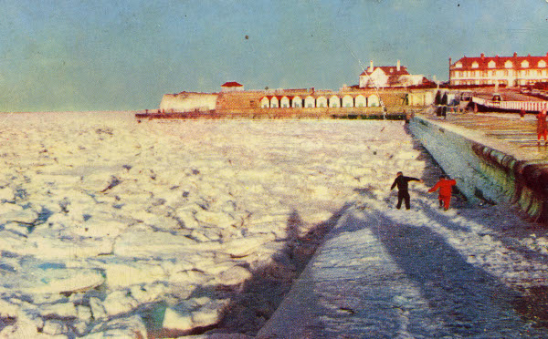 Enjoying the ice 1963